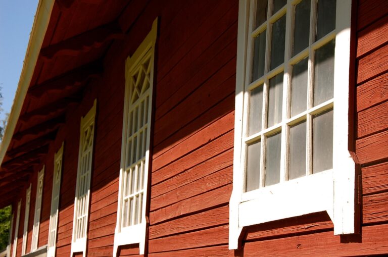 Kulttuurinnälkäisille: Viikonloppuloma Ahlströmin ruukin ainutlaatuisissa maisemissa