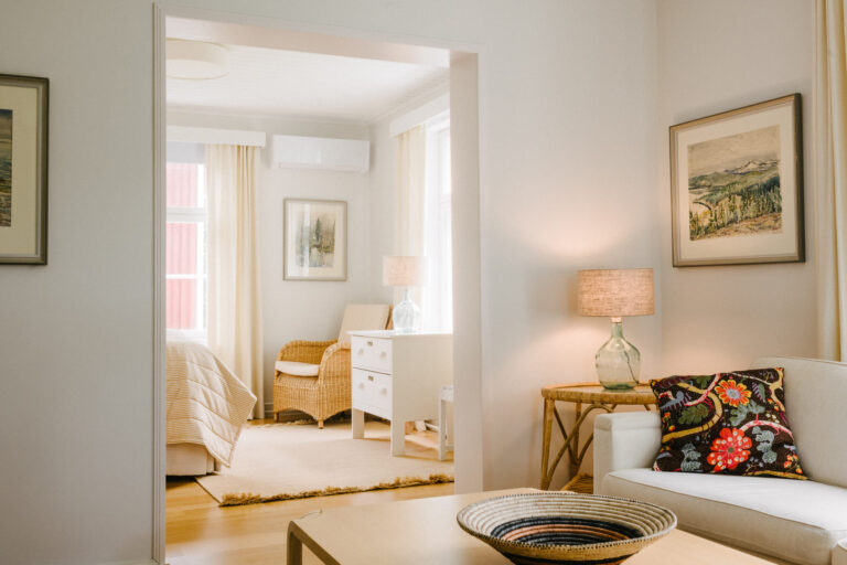 Onko Porissa juhlatiloja majoituksella?