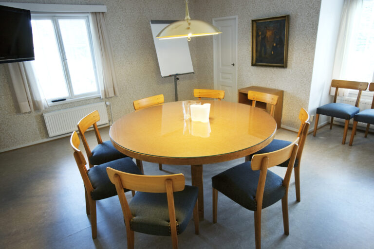 Miten yhdistää kulttuuri ja kokous samana päivänä Satakunnassa?